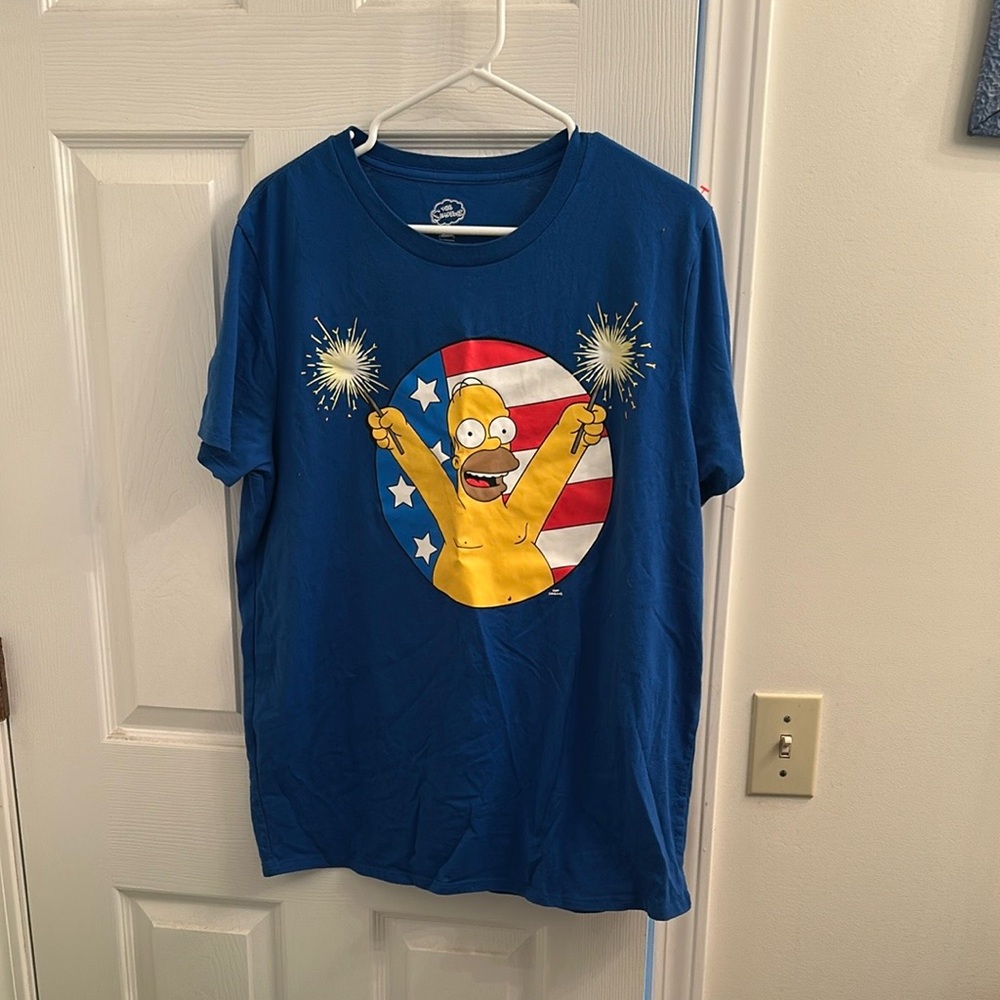 Simpsons 4th of July Homer Simpson Holding Sparklers T-shirt Sz Large (42/44) - Picture 1 of 3